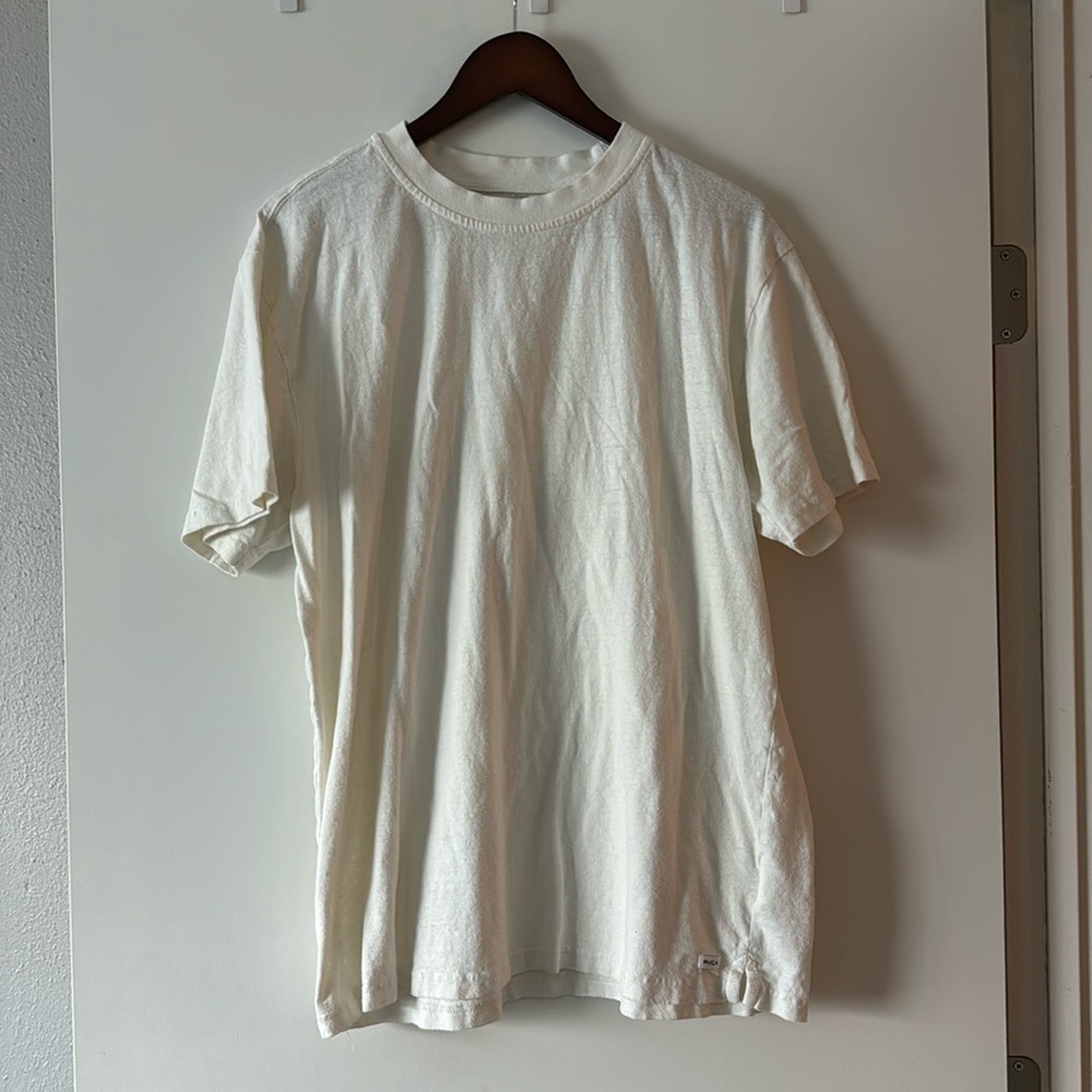 Men’s Rvca White T-shirt